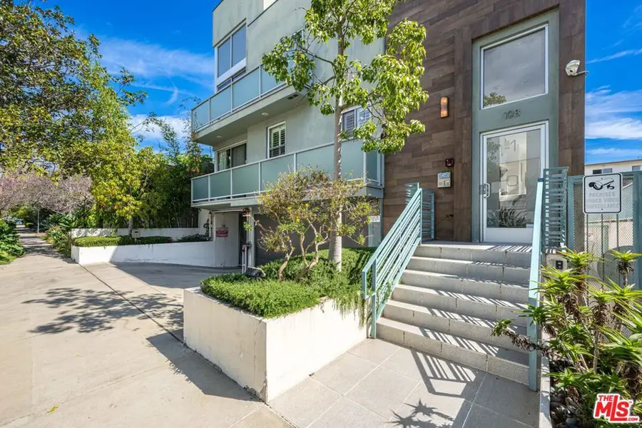 108 S Croft Avenue #102, Los Angeles, CA 90048 - #3
