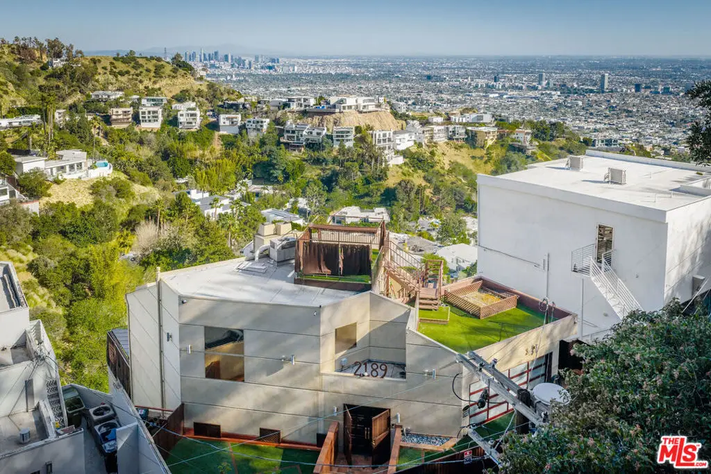 2189 Sunset Plaza Drive, Los Angeles, CA 90069 - #1