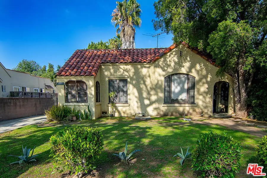 1015 N Martel Avenue, West Hollywood, CA 90046 - #2