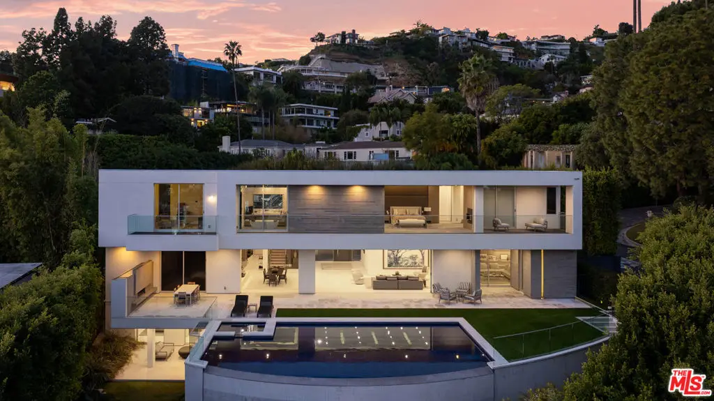 1401 Londonderry Place, Los Angeles, CA 90069 - #1