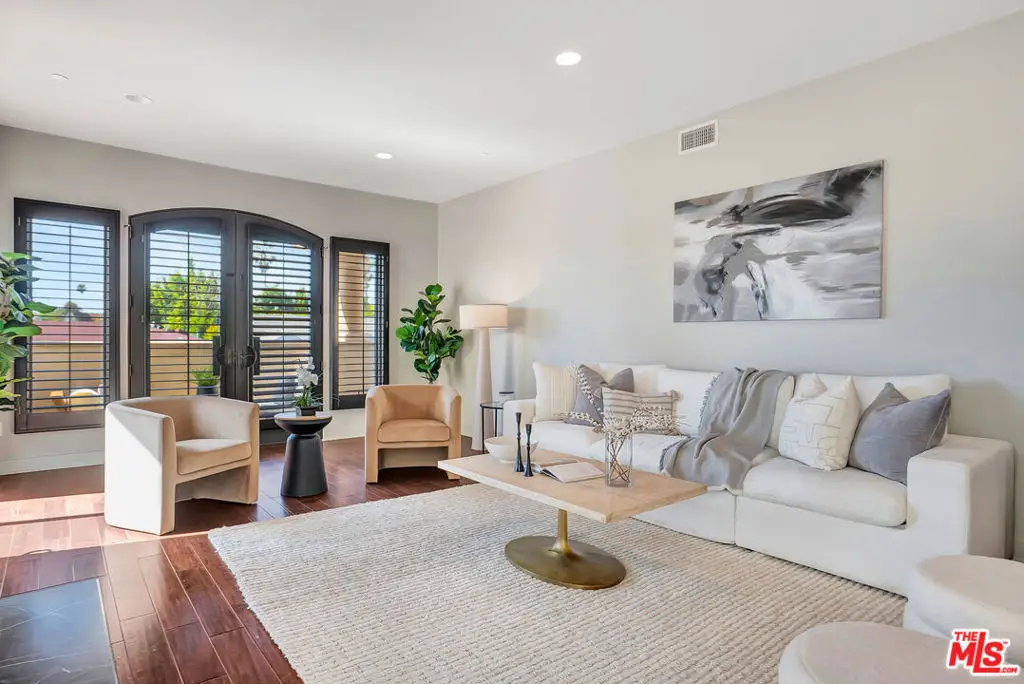 1414 S Beverly Glen Boulevard #301, Los Angeles, CA 90024 - #1