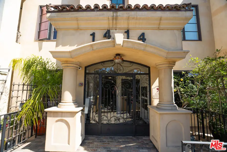 1414 S Beverly Glen Boulevard #301, Los Angeles, CA 90024 - #2