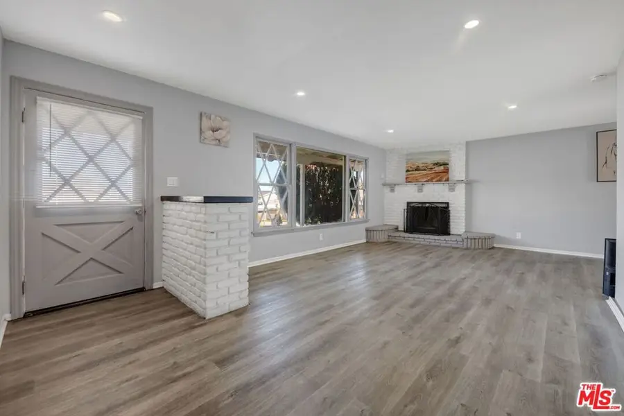 5122 W Avenue L10, Lancaster, CA 93536 - #2