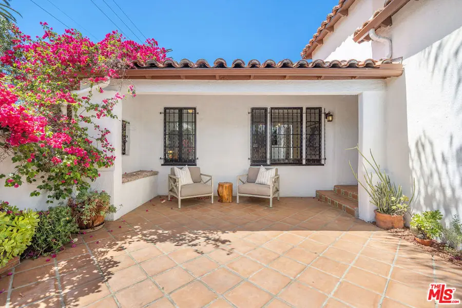 1663 S Genesee Avenue, Los Angeles, CA 90019 - #3
