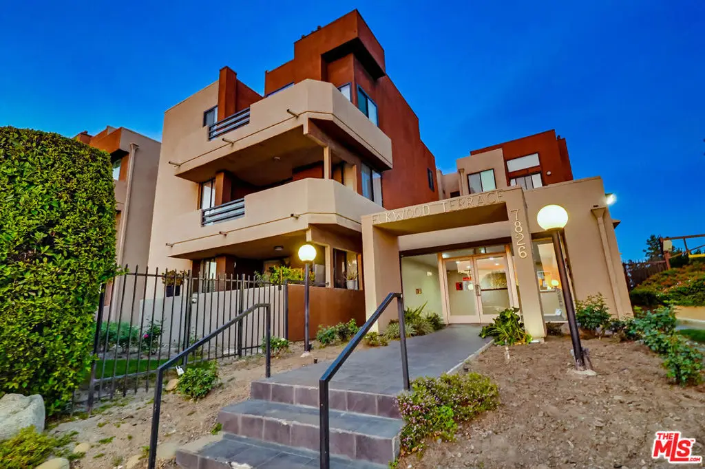 7826 Topanga Canyon Boulevard #210, Canoga Park, CA 91304 - #1