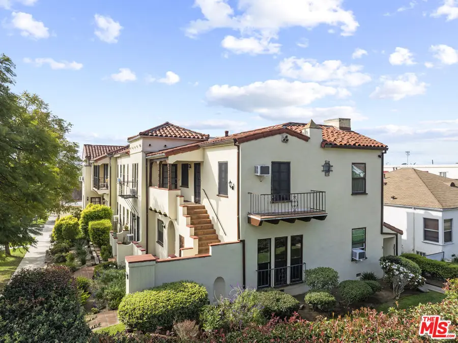 1542 E Broadway, Glendale, CA 91205 - #2