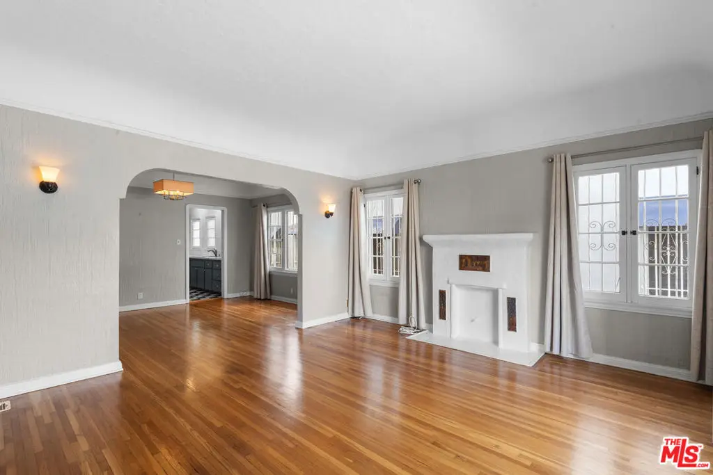 327 Ogden Drive, Los Angeles, CA 90036 - #1