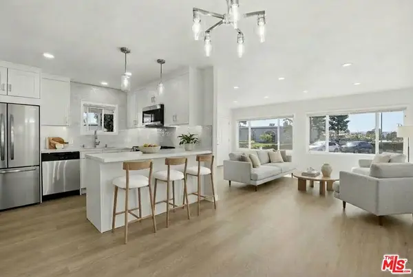8901 Eton Avenue #61, Canoga Park, CA 91304