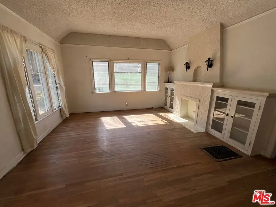 411 Kirby Street, Los Angeles, CA 90042 - #2