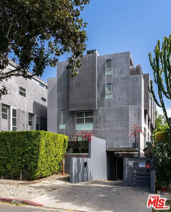 1220 N Orange Grove Avenue #9, West Hollywood, CA 90046 - #2