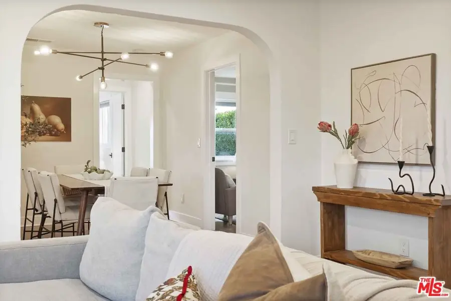 2910 W 78th Place, Inglewood, CA 90305 - #3