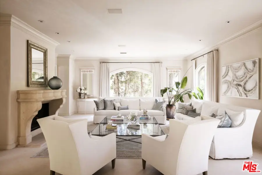 1160 Chantilly Road, Los Angeles, CA 90077 - #2