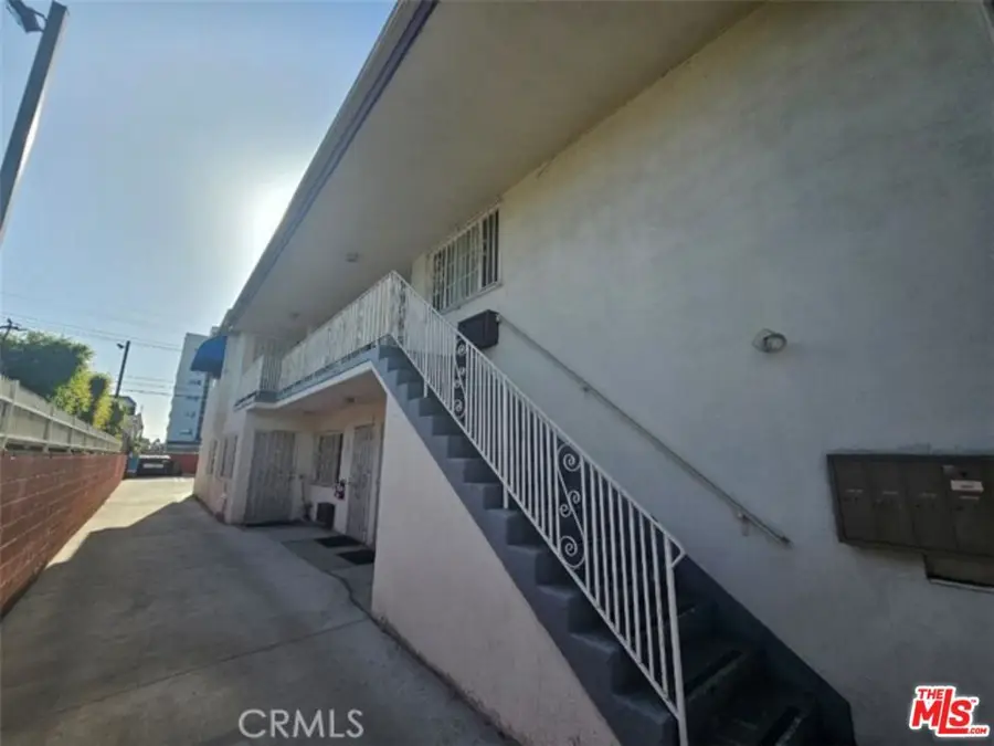 981 S Catalina Street, Los Angeles, CA 90006 - #3