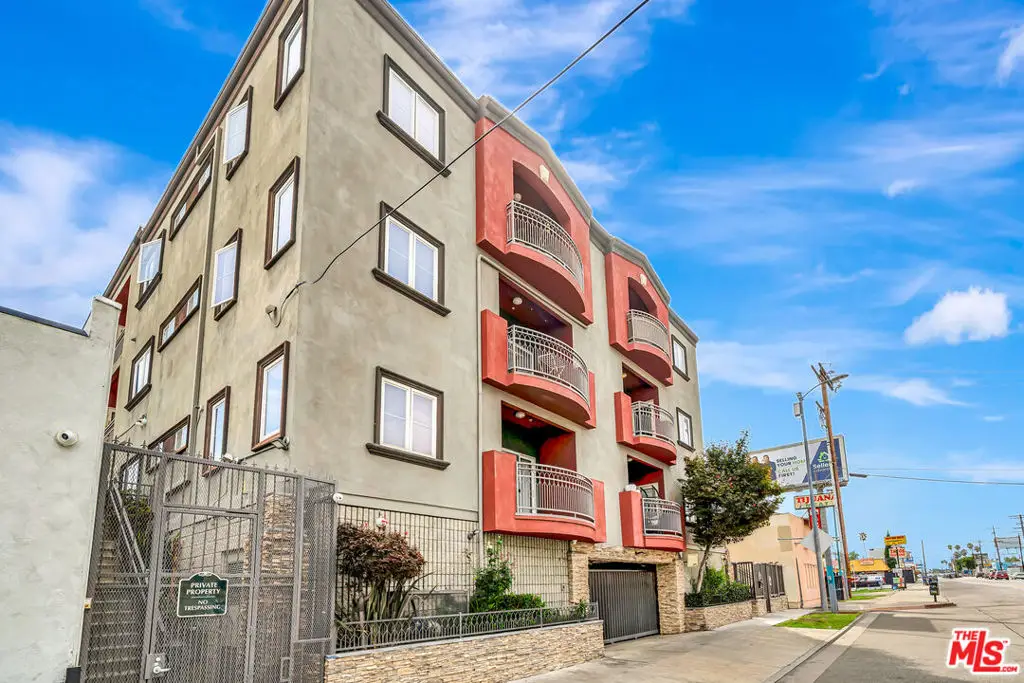 11124 Burbank Boulevard #311, North Hollywood, CA 91601 - #1
