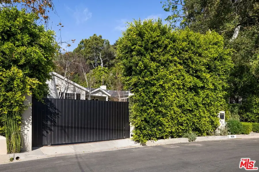 826 Norway Lane, Los Angeles, CA 90049 - #2