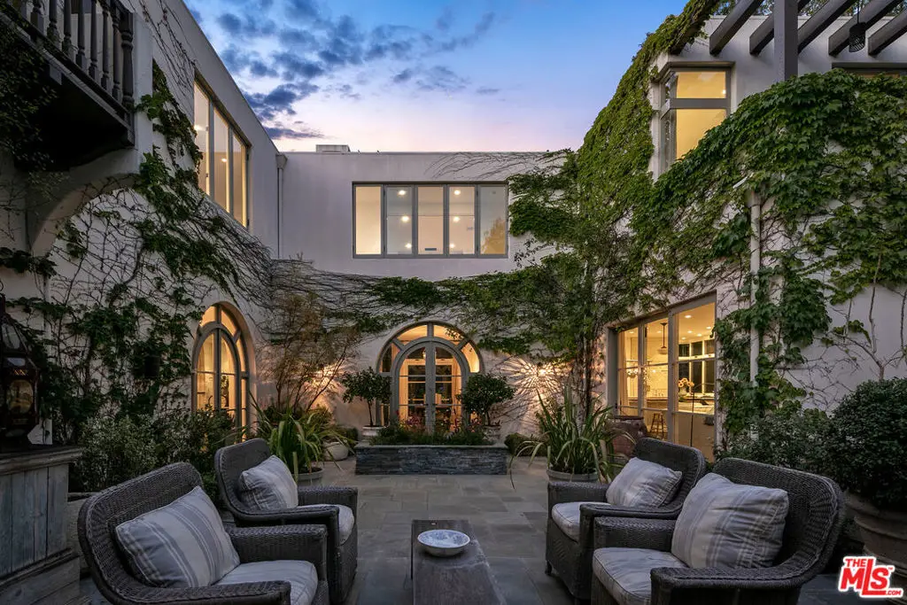 850 Muskingum Avenue, Pacific Palisades, CA 90272 - #1
