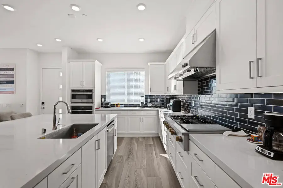 26710 Beartown Lane, Stevenson Ranch, CA 91381 - #2