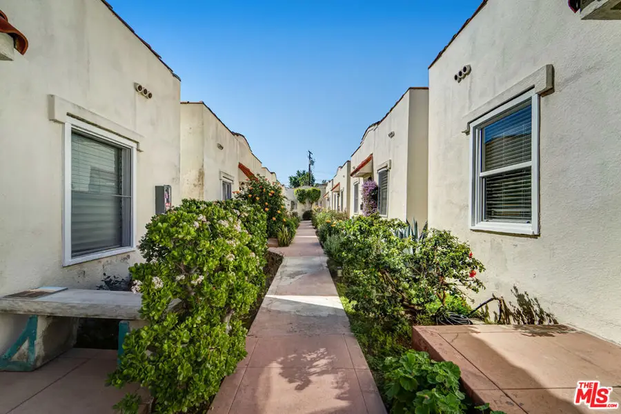 1229 N Fairfax Avenue, West Hollywood, CA 90046 - #3