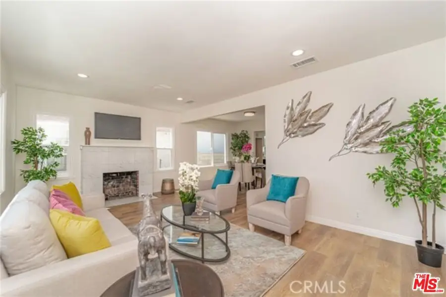 7317 Tujunga Avenue, North Hollywood, CA 91605 - #3