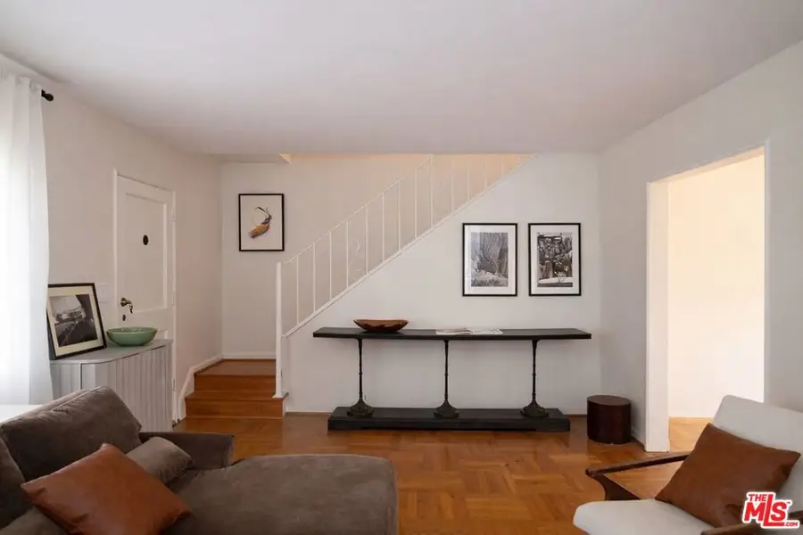 5482 Village, Los Angeles, CA 90016 - #3