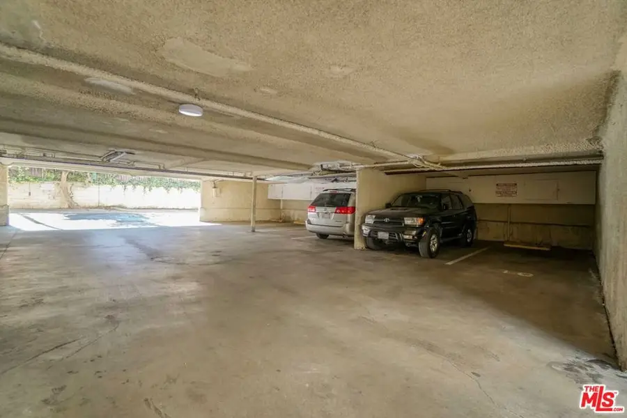 15022 Vanowen Street, Van Nuys, CA 91405 - #3