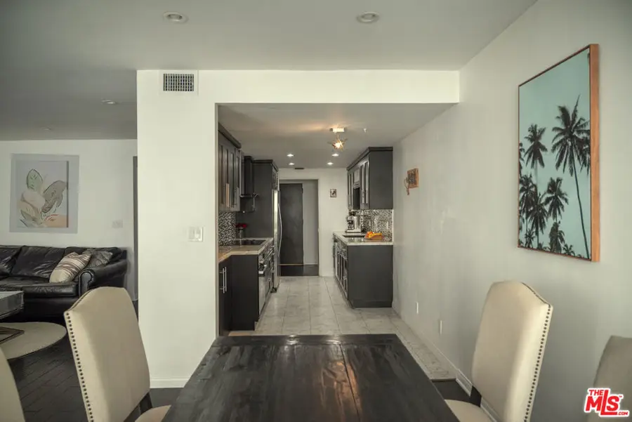 7259 Hillside Avenue #202, Los Angeles, CA 90046 - #2