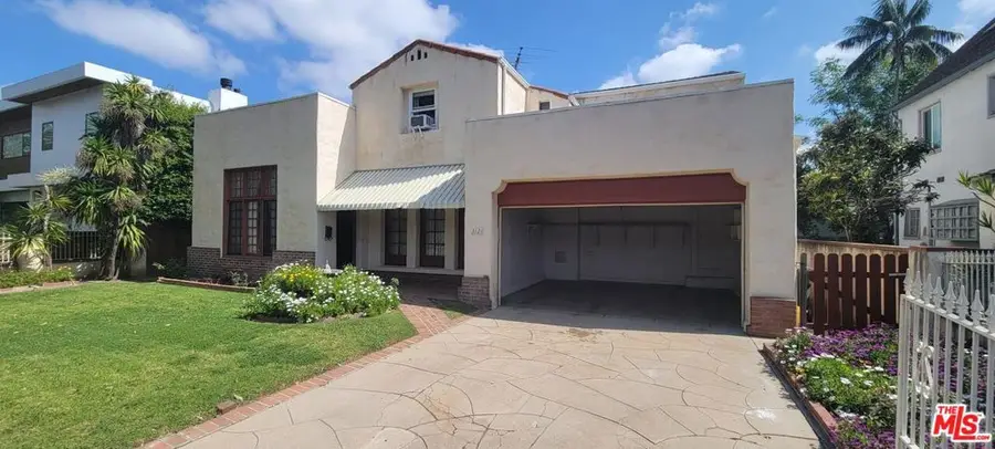 3126 Castle Heights Avenue, Los Angeles, CA 90034 - #3