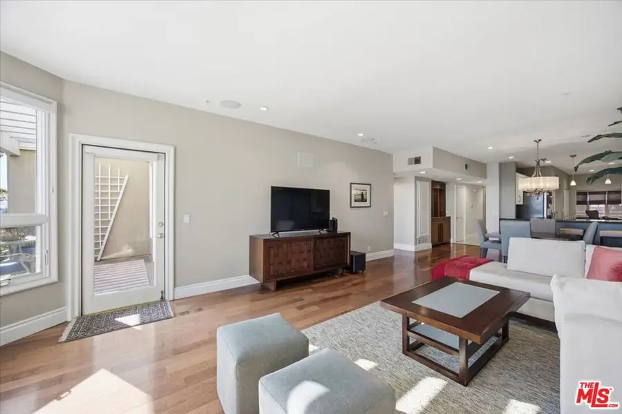 2602 E 20th Street #202B, Signal Hill, CA 90755 - #3