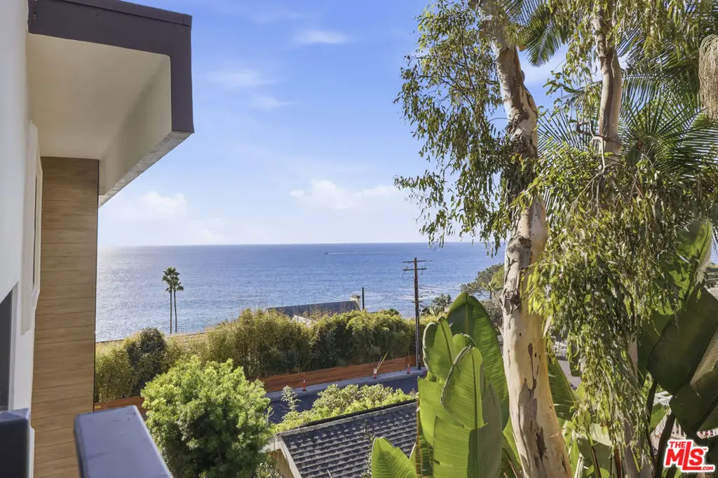 2442 S Coast Highway #4, Laguna Beach, CA 92651 - #1
