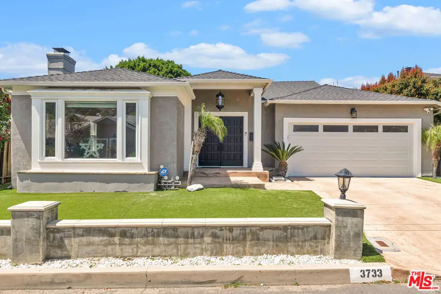 3733 Willowcrest Avenue, Studio City, CA 91604 - #2