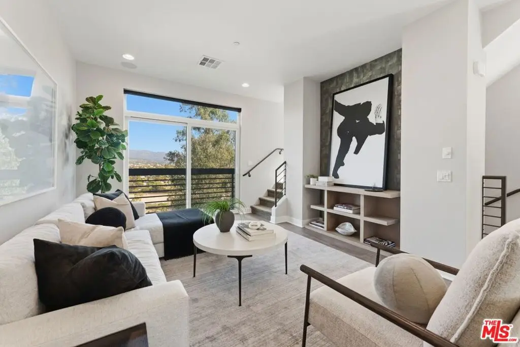 2753 Waverly Drive #806, Los Angeles, CA 90039 - #1