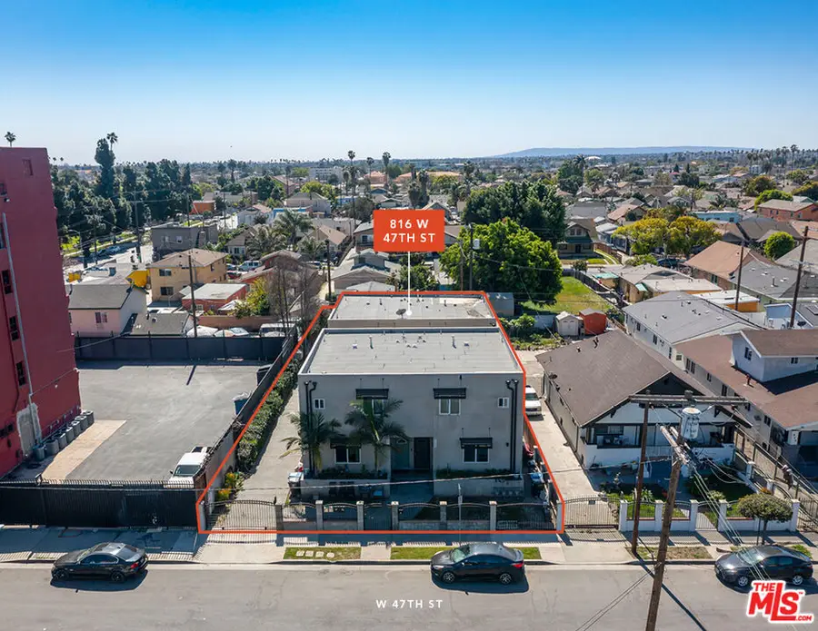 816 W 47th Street, Los Angeles, CA 90037 - #2