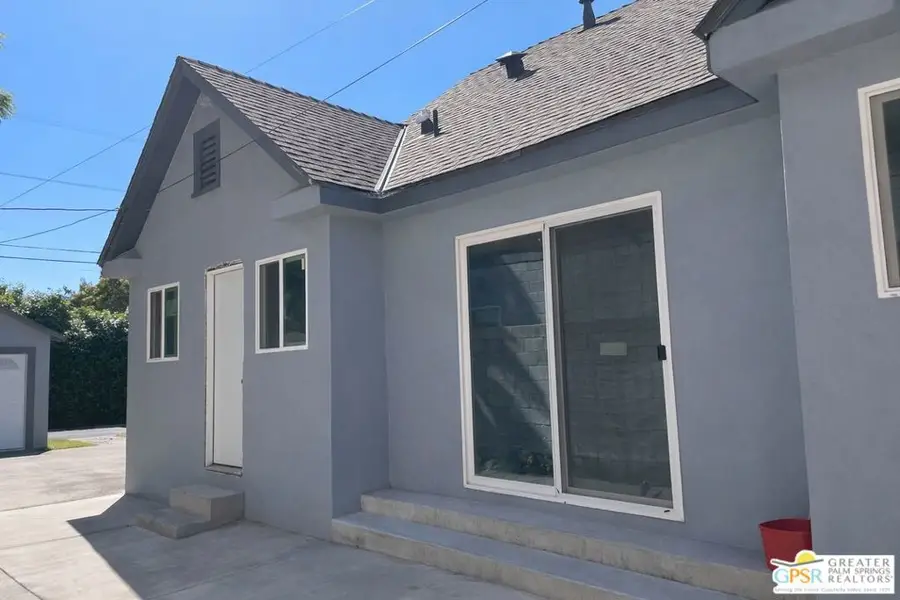 1820 W Martin Luther King Boulevard, Los Angeles, CA 90062 - #2