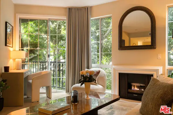 585 N Rossmore Avenue #407, Los Angeles, CA 90004