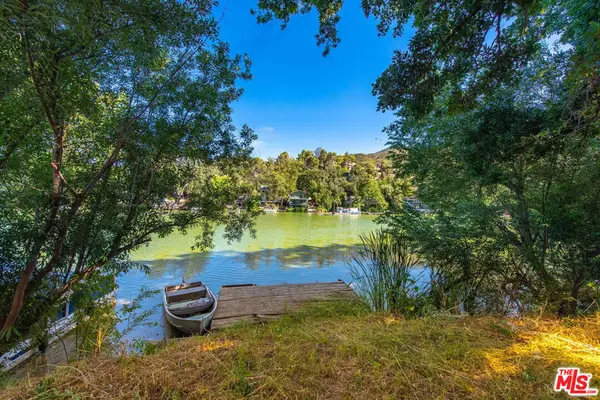 29371 Lake Vista Drive, Agoura Hills, CA 91301