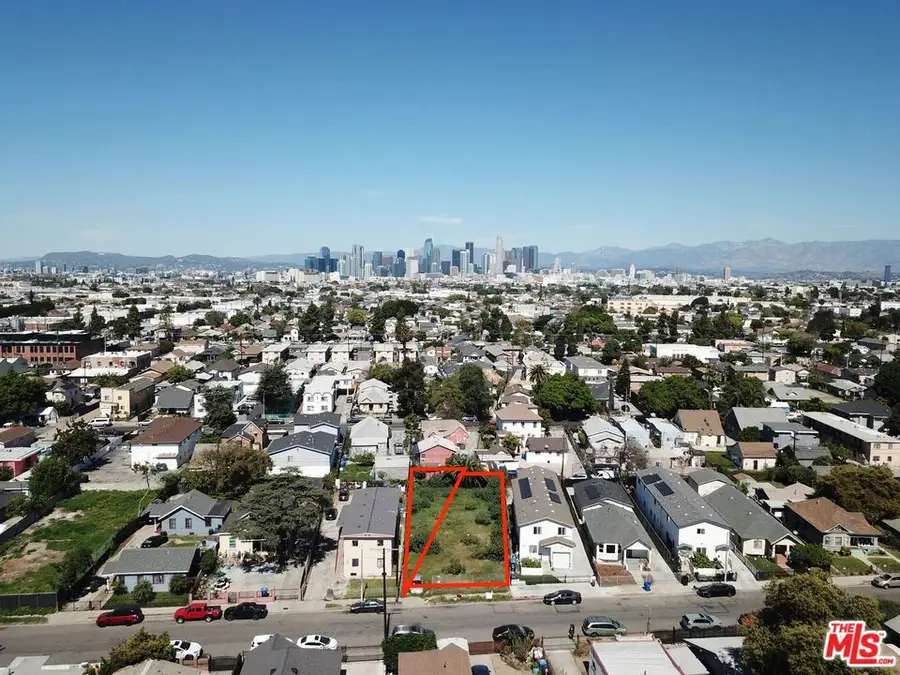 715 E 41st Place, Los Angeles, CA 90011 - #2