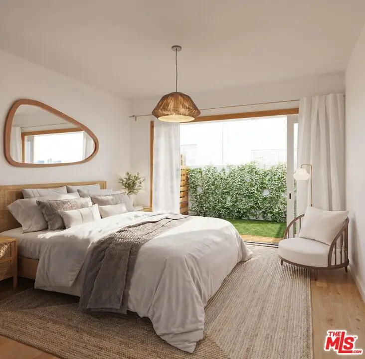 627 N Juanita Avenue, Los Angeles, CA 90004 - #3