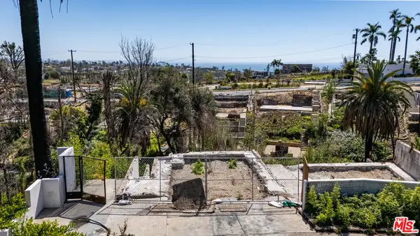 16544 Akron Street, Pacific Palisades, CA 90272