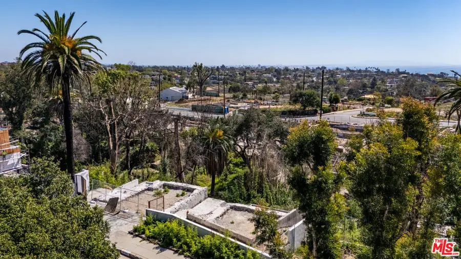 16544 Akron Street, Pacific Palisades, CA 90272 - #2