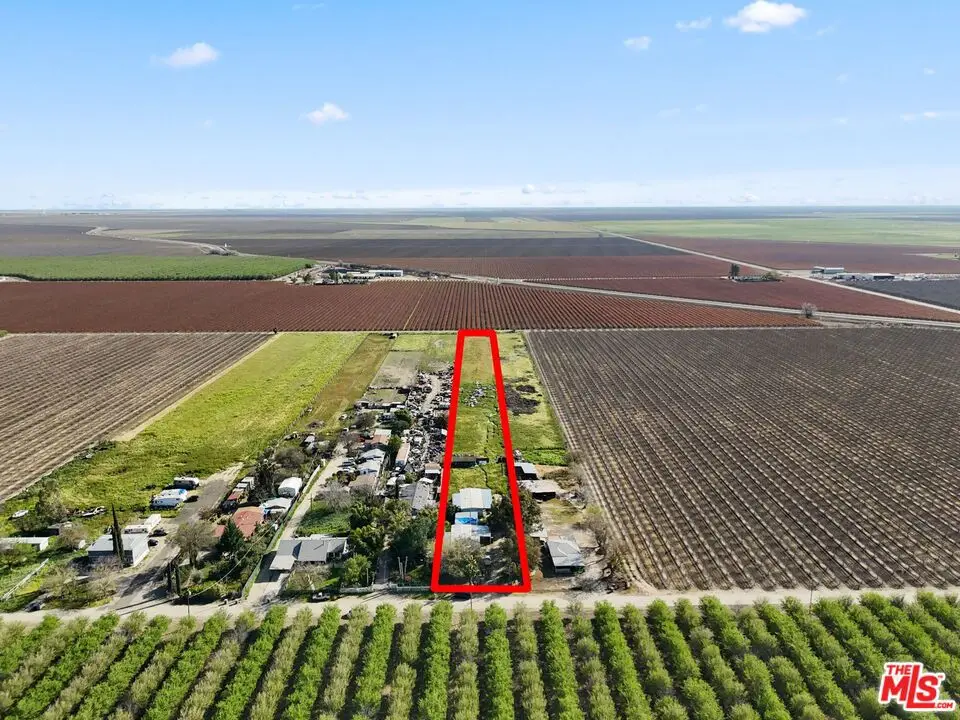 35697 W Gettysburg Avenue, Firebaugh, CA 93622 - #1
