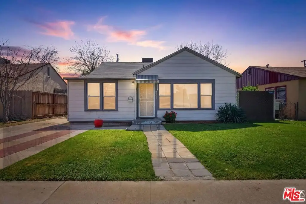 2901 California Avenue, Bakersfield, CA 93304 - #1