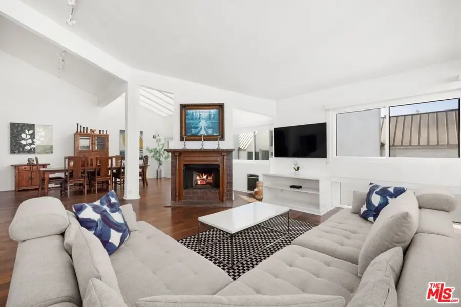 18 Union Jack Street #301, Marina Del Rey, CA 90292 - #2
