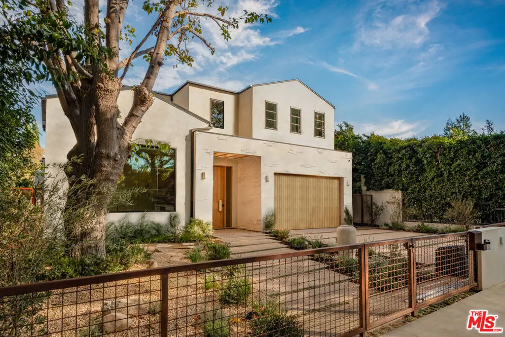 4170 Sunnyslope Avenue, Sherman Oaks, CA 91423 - #1