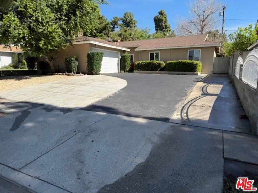 11648 Prager Avenue, Sylmar, CA 91342 - #2