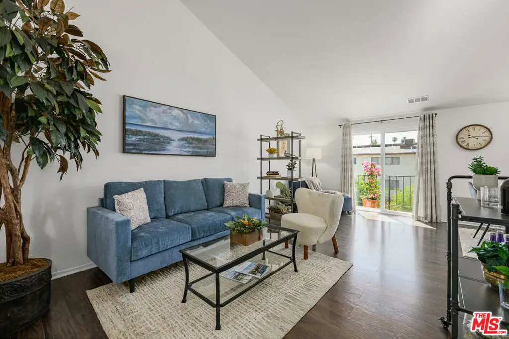 7439 Woodman Avenue #25, Van Nuys, CA 91405 - #1