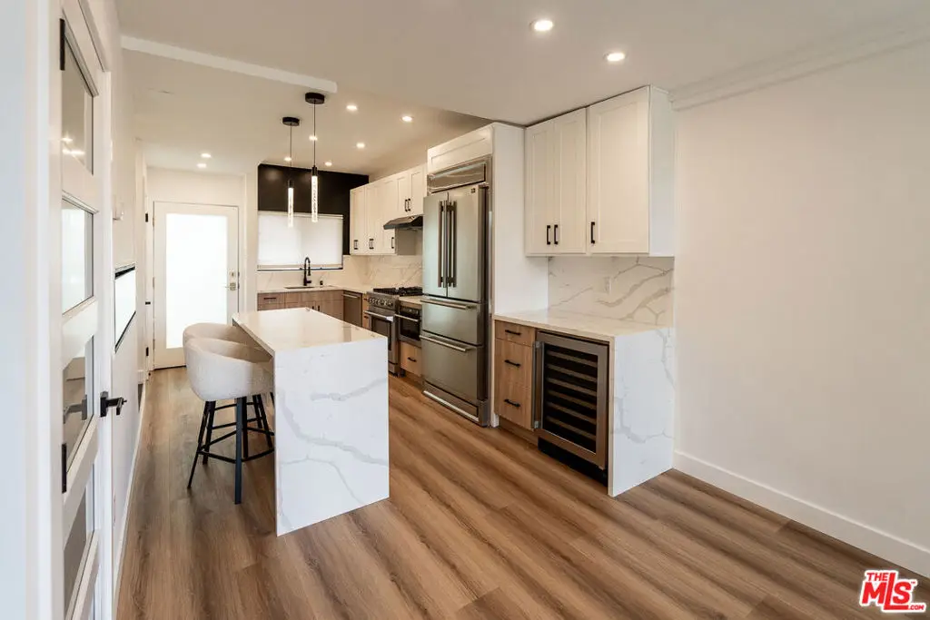 2500 Abbot Kinney Boulevard #11, Venice, CA 90291 - #1