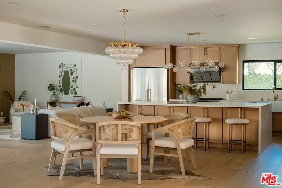 17601 Mccormick Street, Encino, CA 91316 - #3