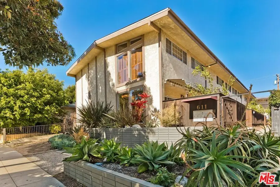 611 9th Street #2, Santa Monica, CA 90402 - #2