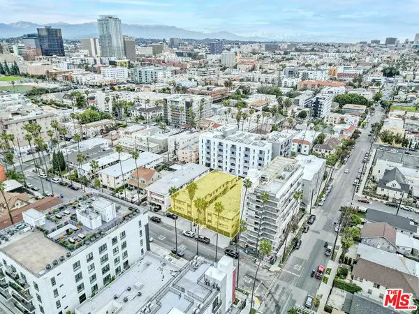 926 Fedora Street, Los Angeles, CA 90006