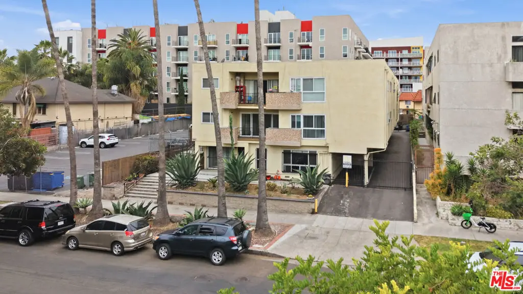 741 S Hobart Boulevard, Los Angeles, CA 90005 - #1